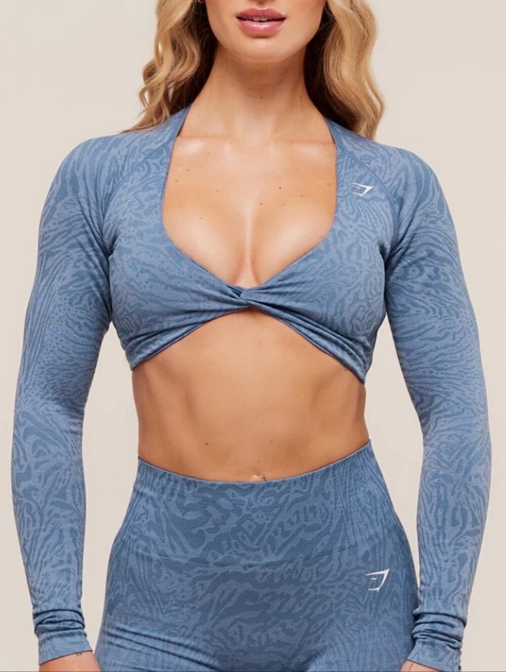 @Gymshark Adapt Animal Long sleeve Crop Top Blue